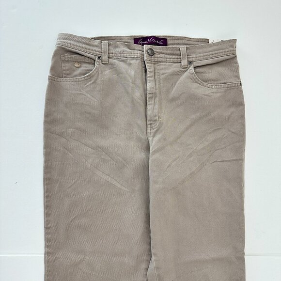 Gloria Vanderbilt Straight Leg Women's size 14 Beige Denim Jeans - Picture 2 of 4